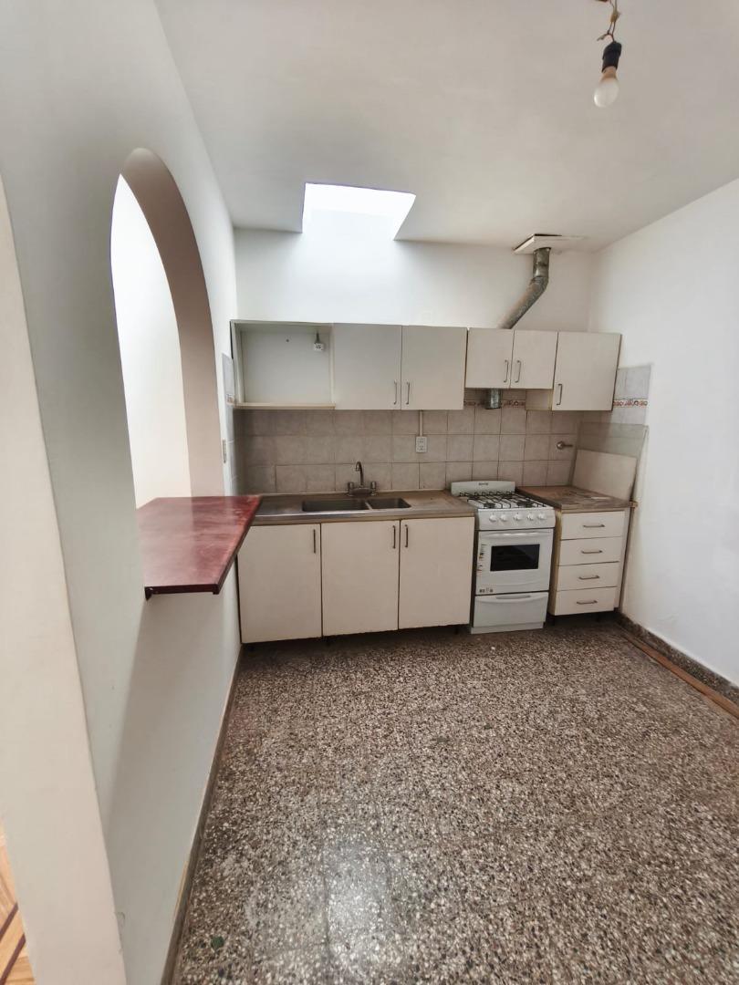Depto Tipo Casa en Alquiler de 2 ambientes