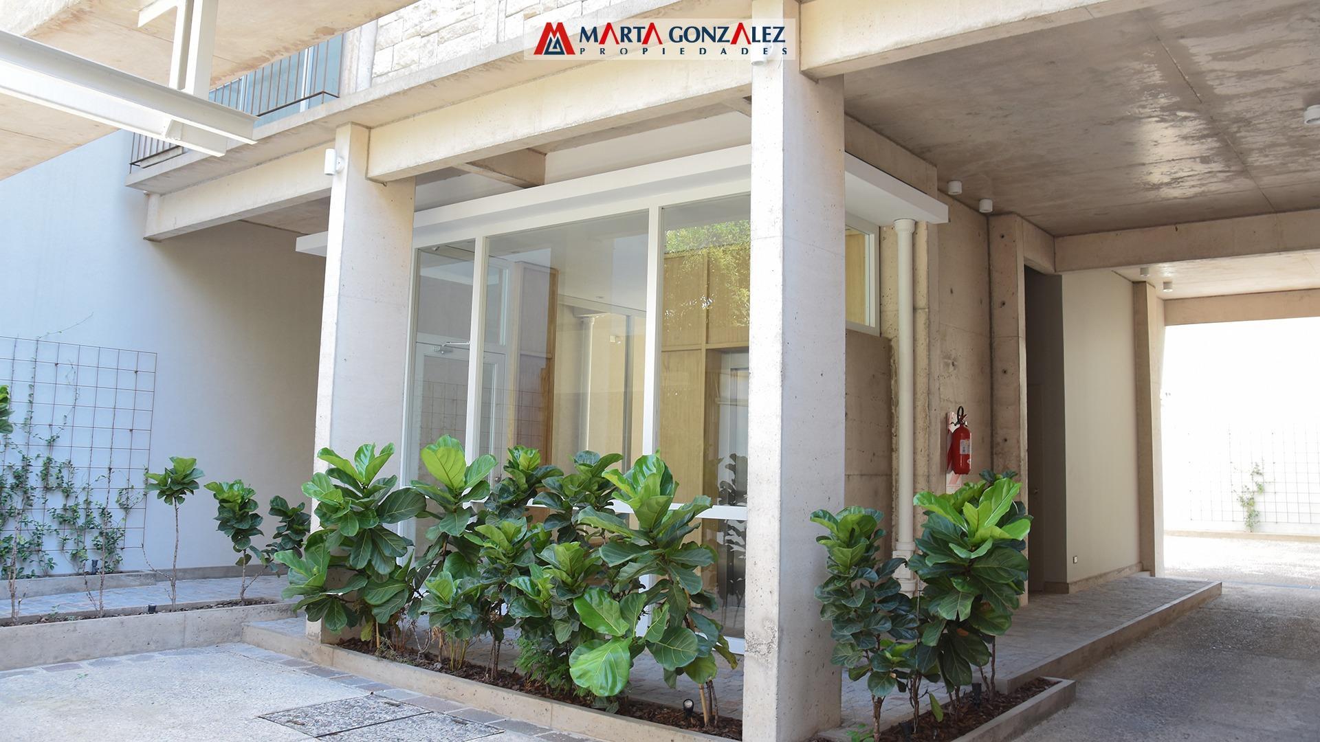 Av Gaona 2260 , Piso 4