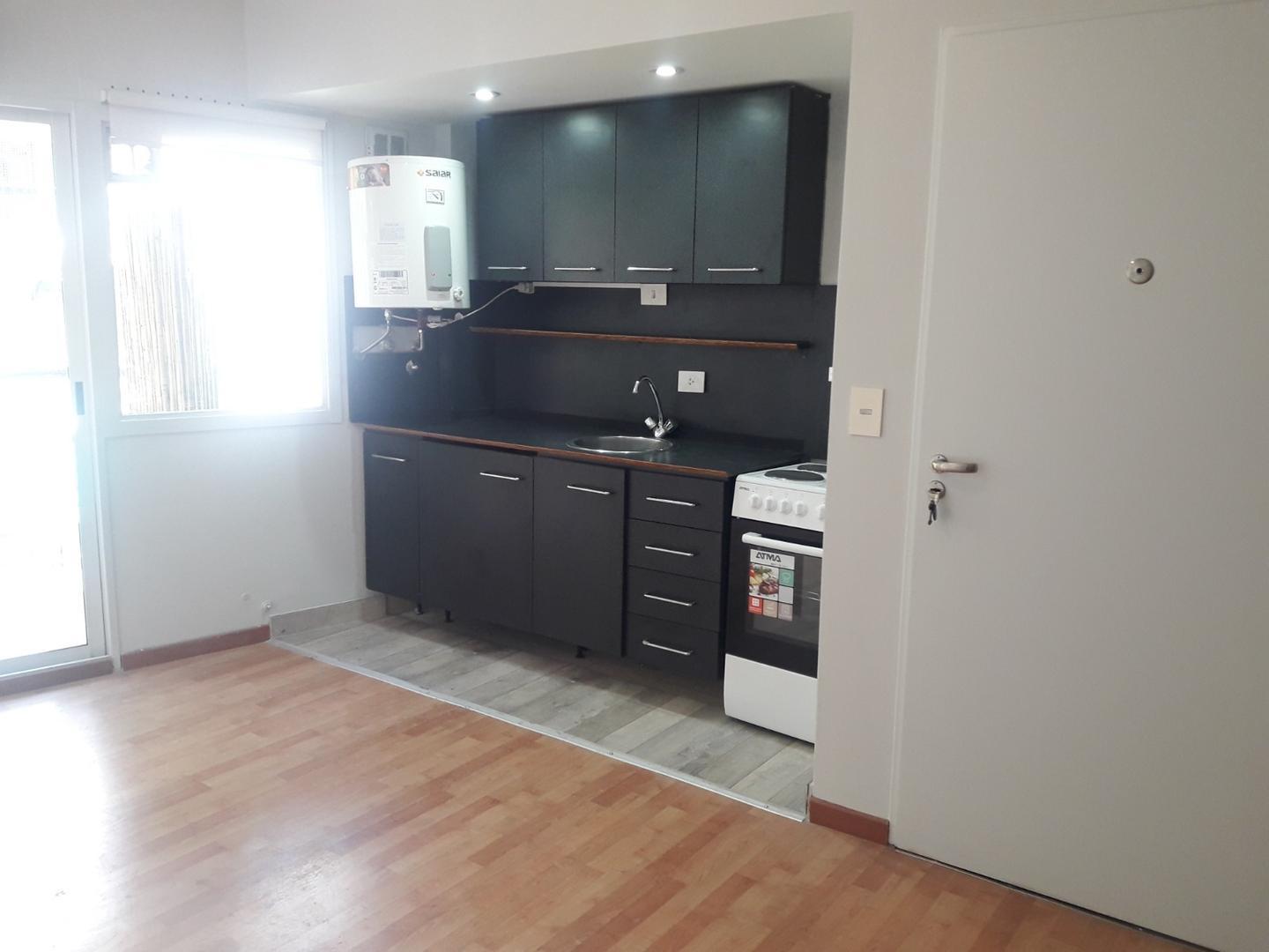 Monoambiente de 40 m² con balcón – Recoleta