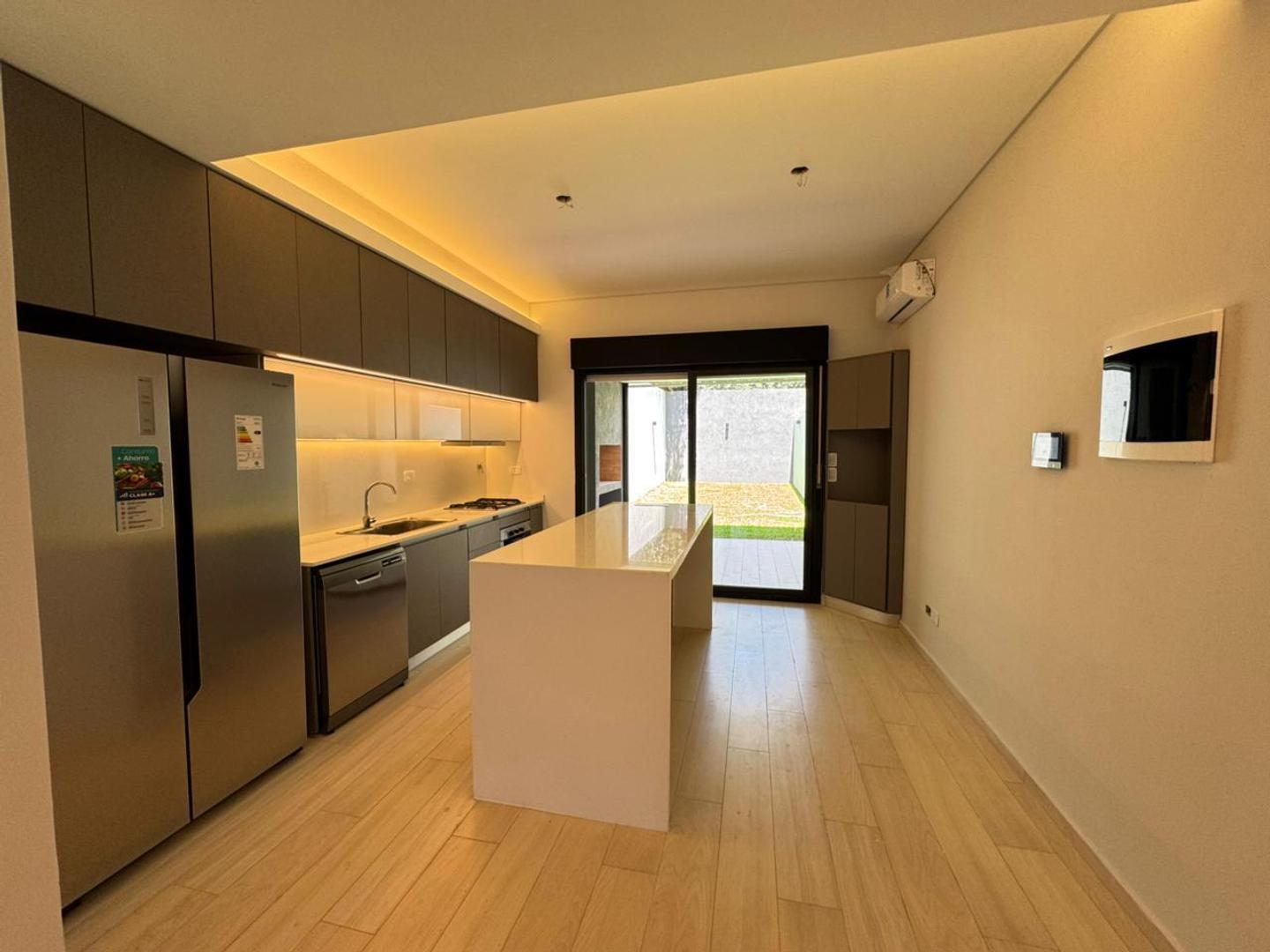 Casa en Venta al Este