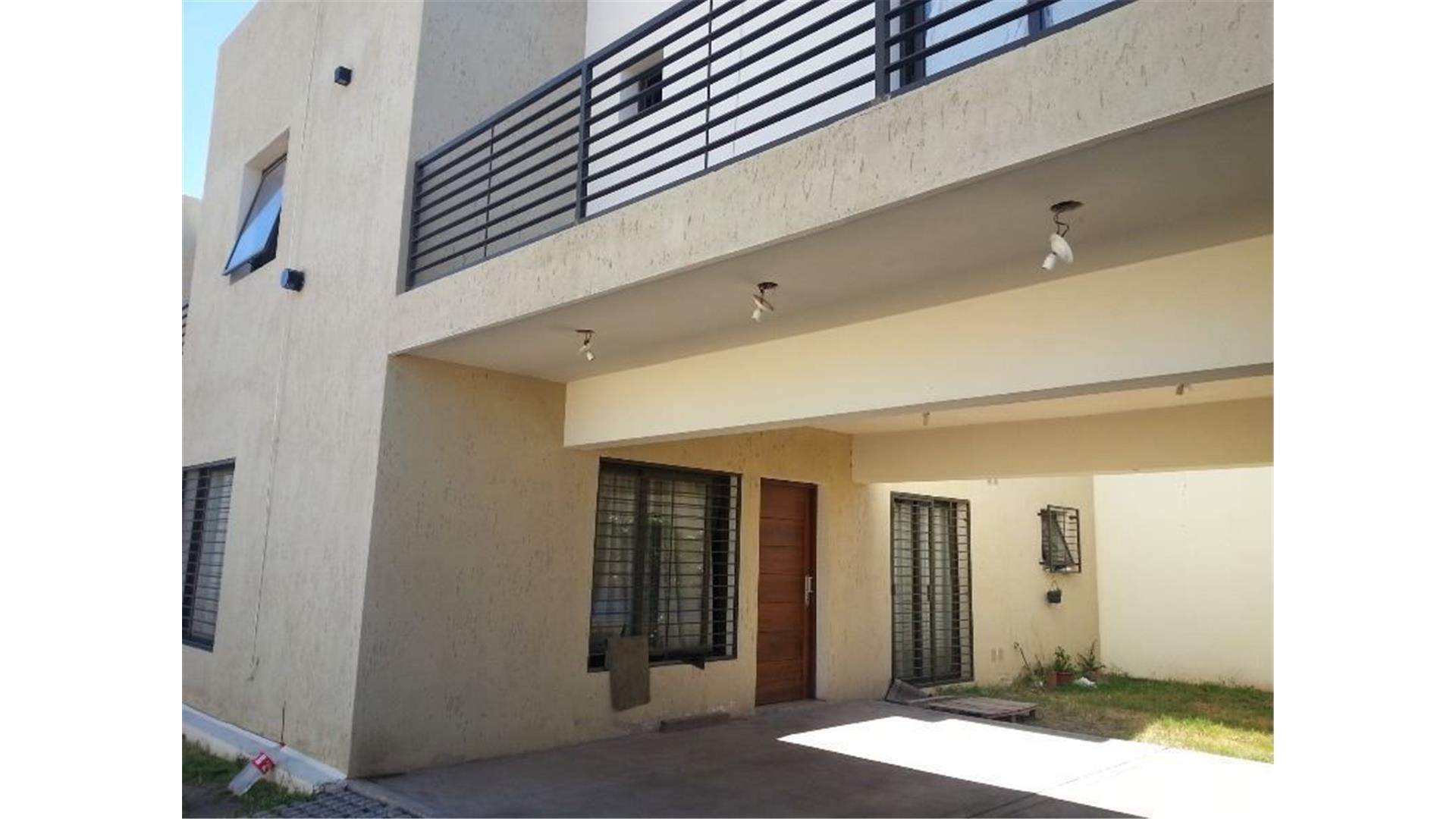 Casa en Alquiler en Centro, $ 950.000