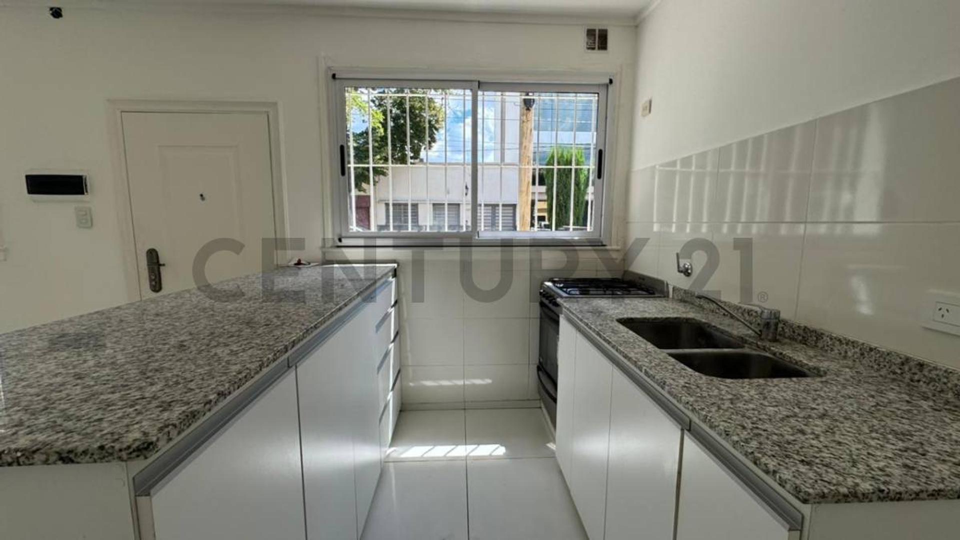 Casa en Alquiler de 2 dormitorios