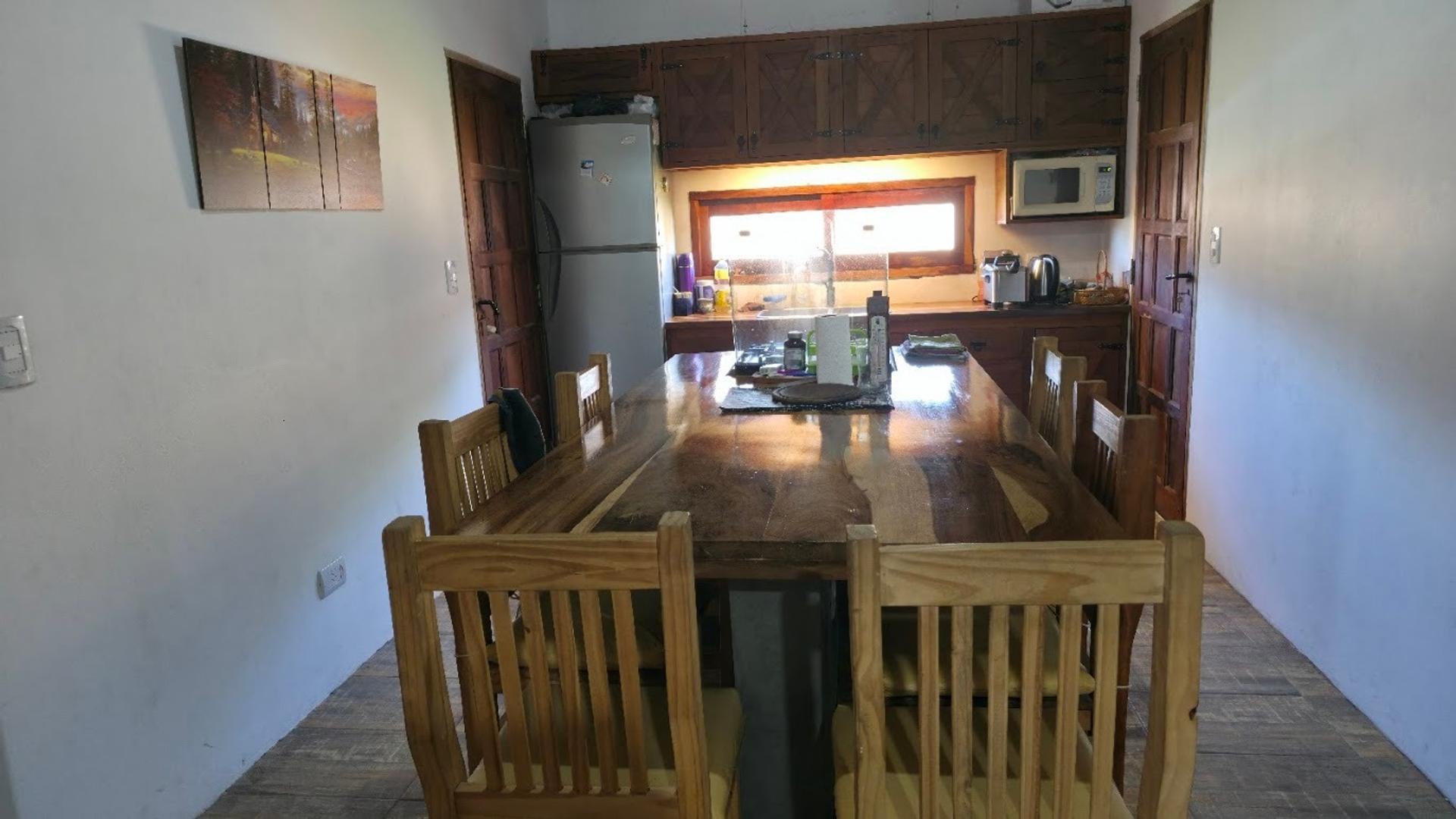 venta 3 dorm. + gale. 2 baños +galp. lote: 618 m2 + pileta