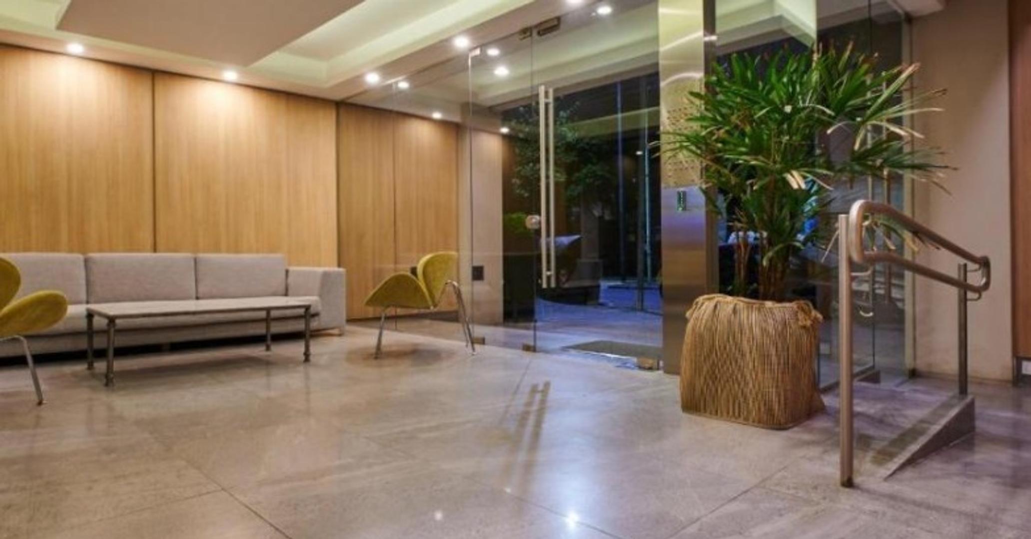 Simbron 4600 , Piso 1