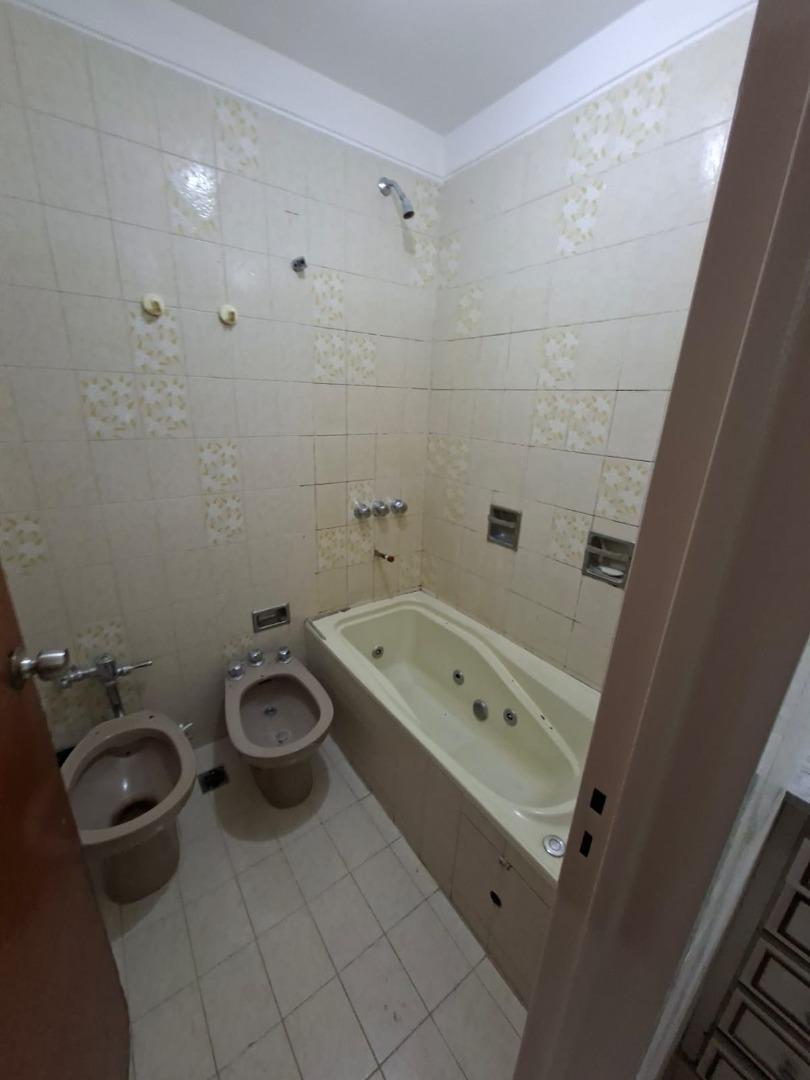 vendo departamento en pleno Parque Urquiza