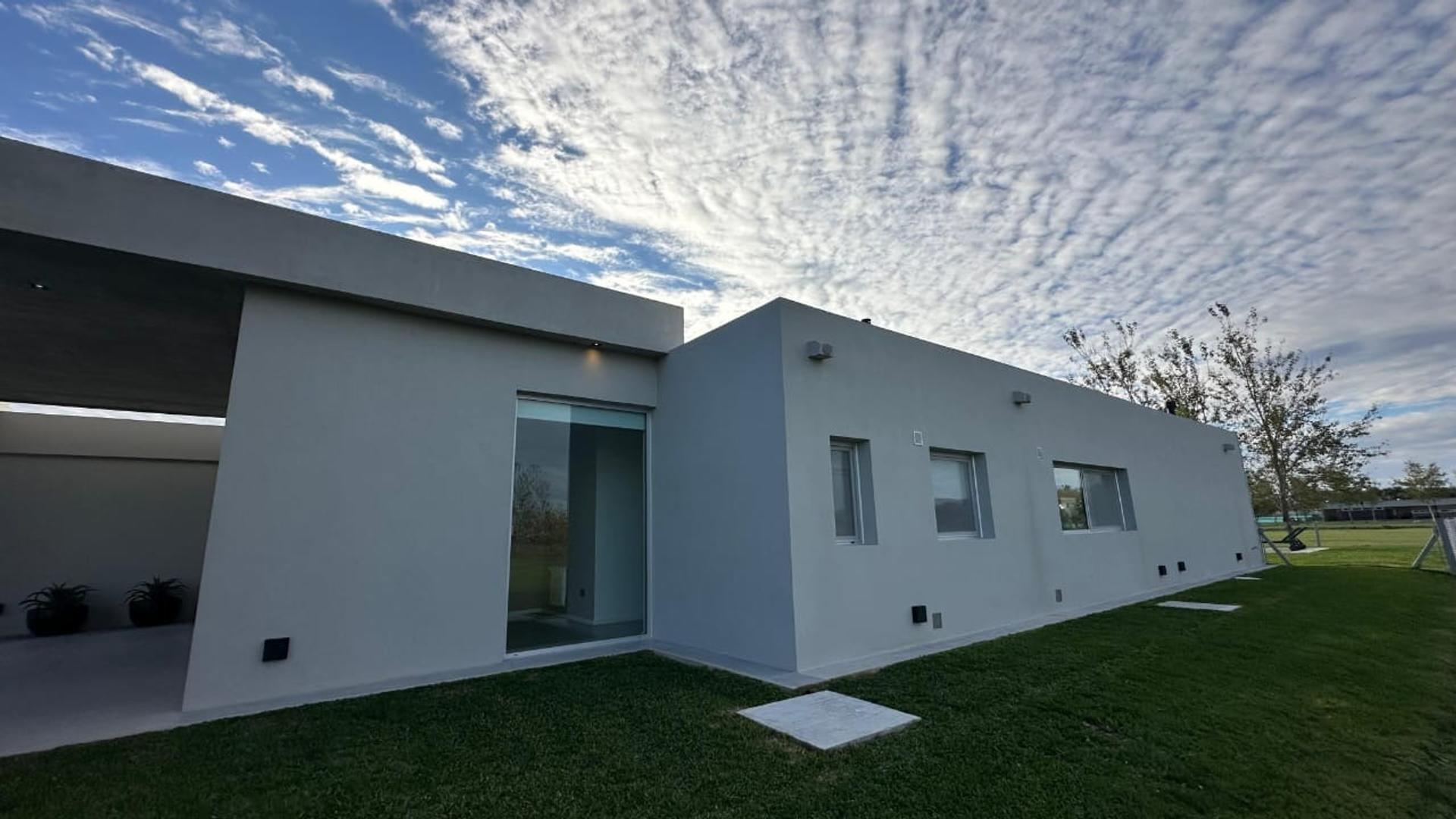 Ruta 2 Km 73. Haras Del Sur Brandsen 20