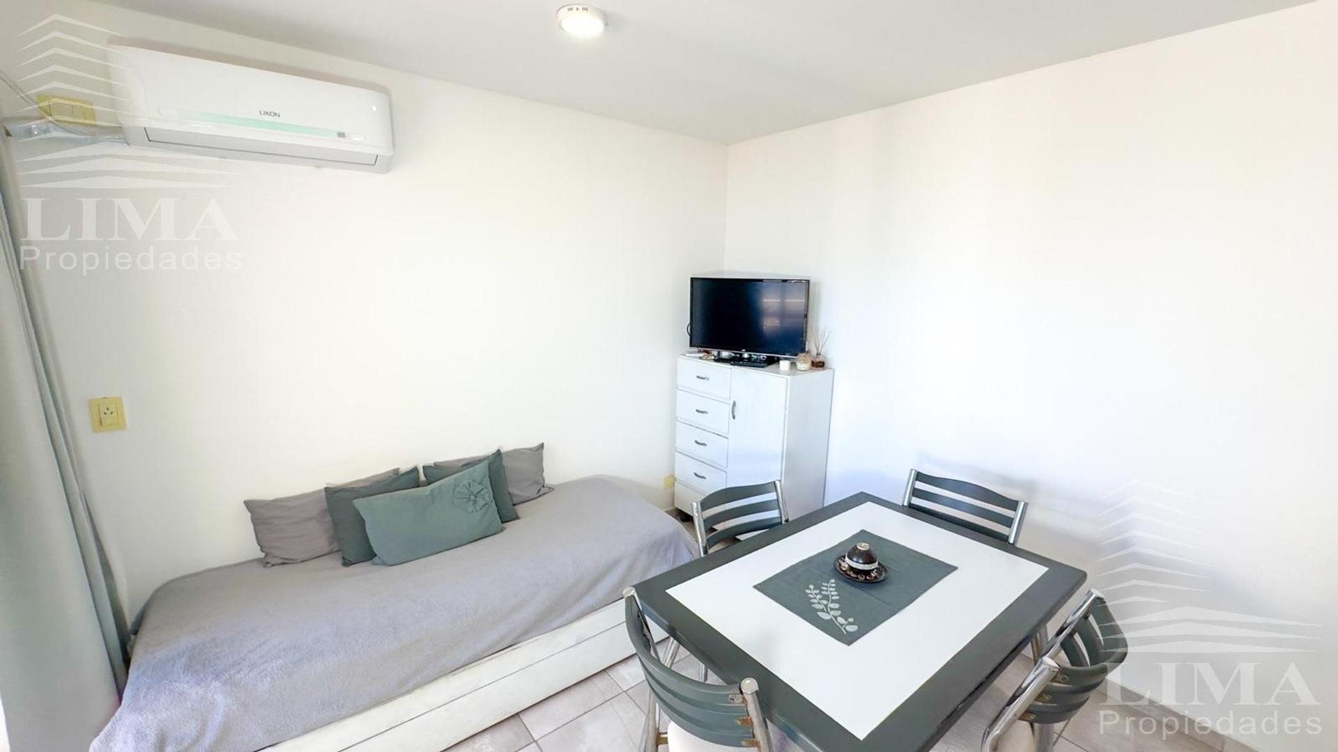 Departamente en Sarmiento al 1900