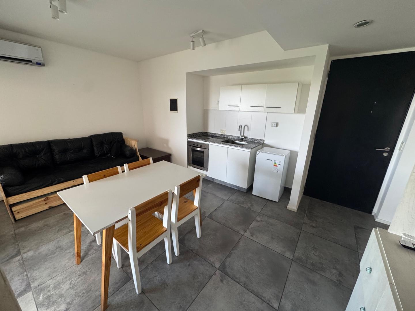 Villa Urquiza 2 ambientes en Alquiler