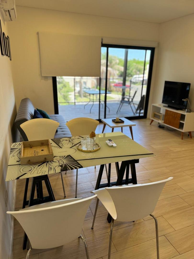 Alquiler departamento 2 ambientes parrilla