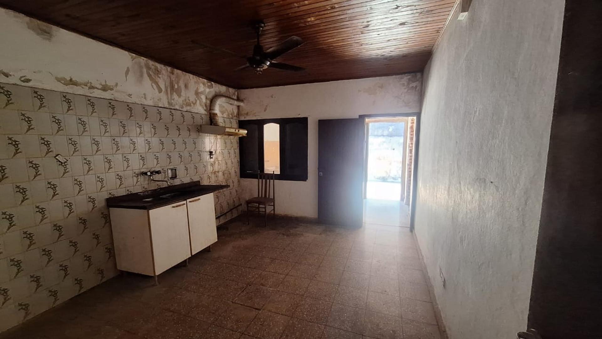 Casa 2 ambientes con 1 baño