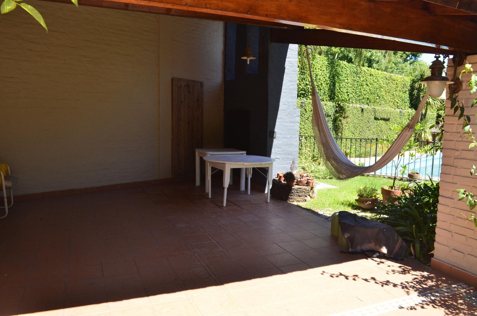 Casa en Venta en Ituzaingo, USD 350.000