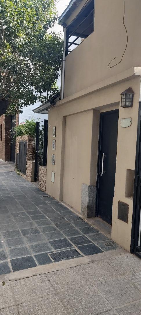 Depto Tipo Casa en Venta de 2 ambientes