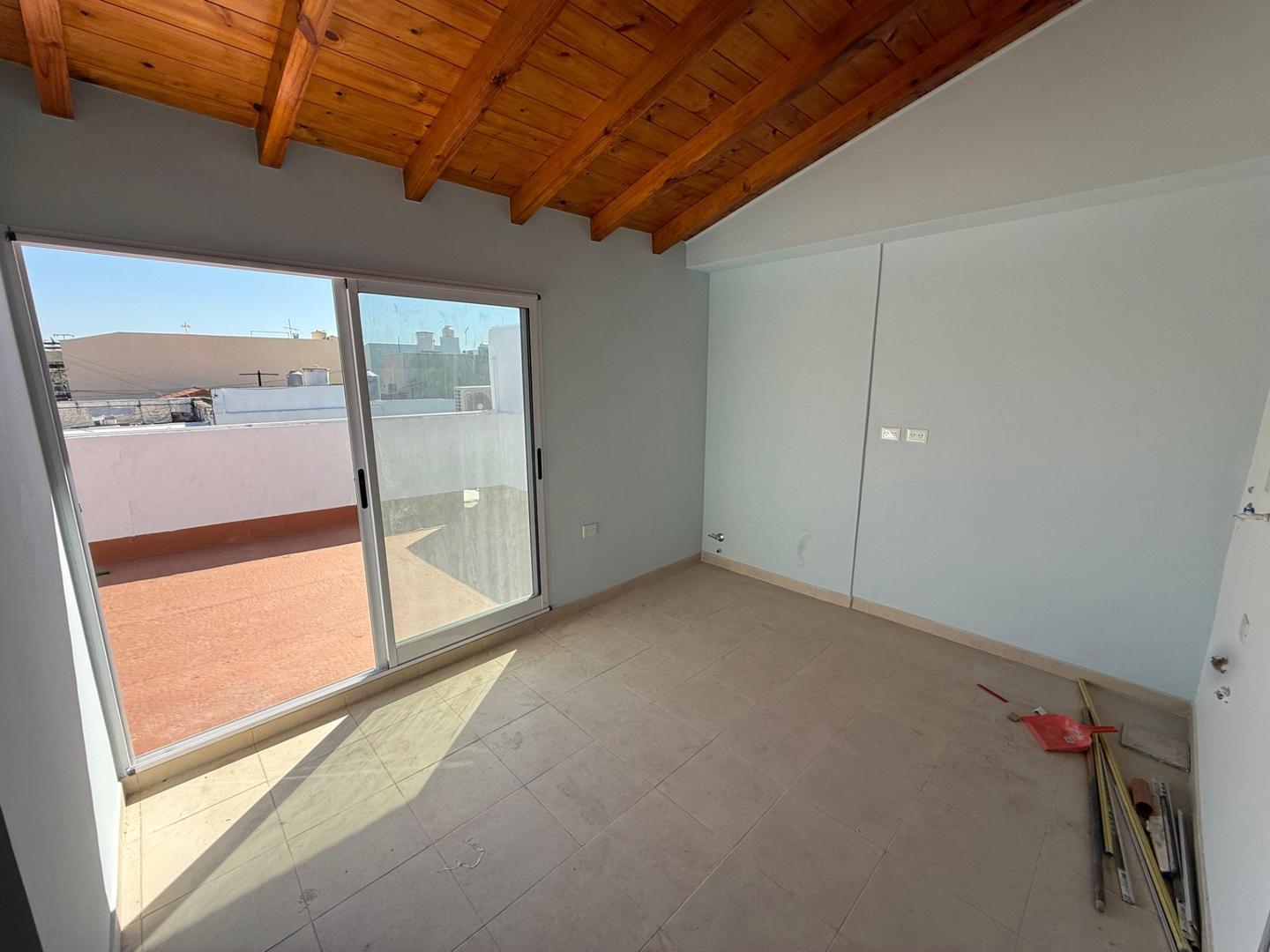 Departamento en Alquiler en Villa Adelina, $ 1.200.000