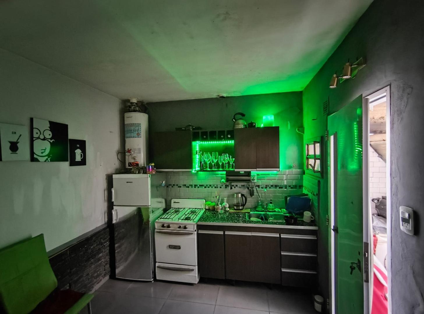 Depto Tipo Casa 2 ambientes con 1 baño