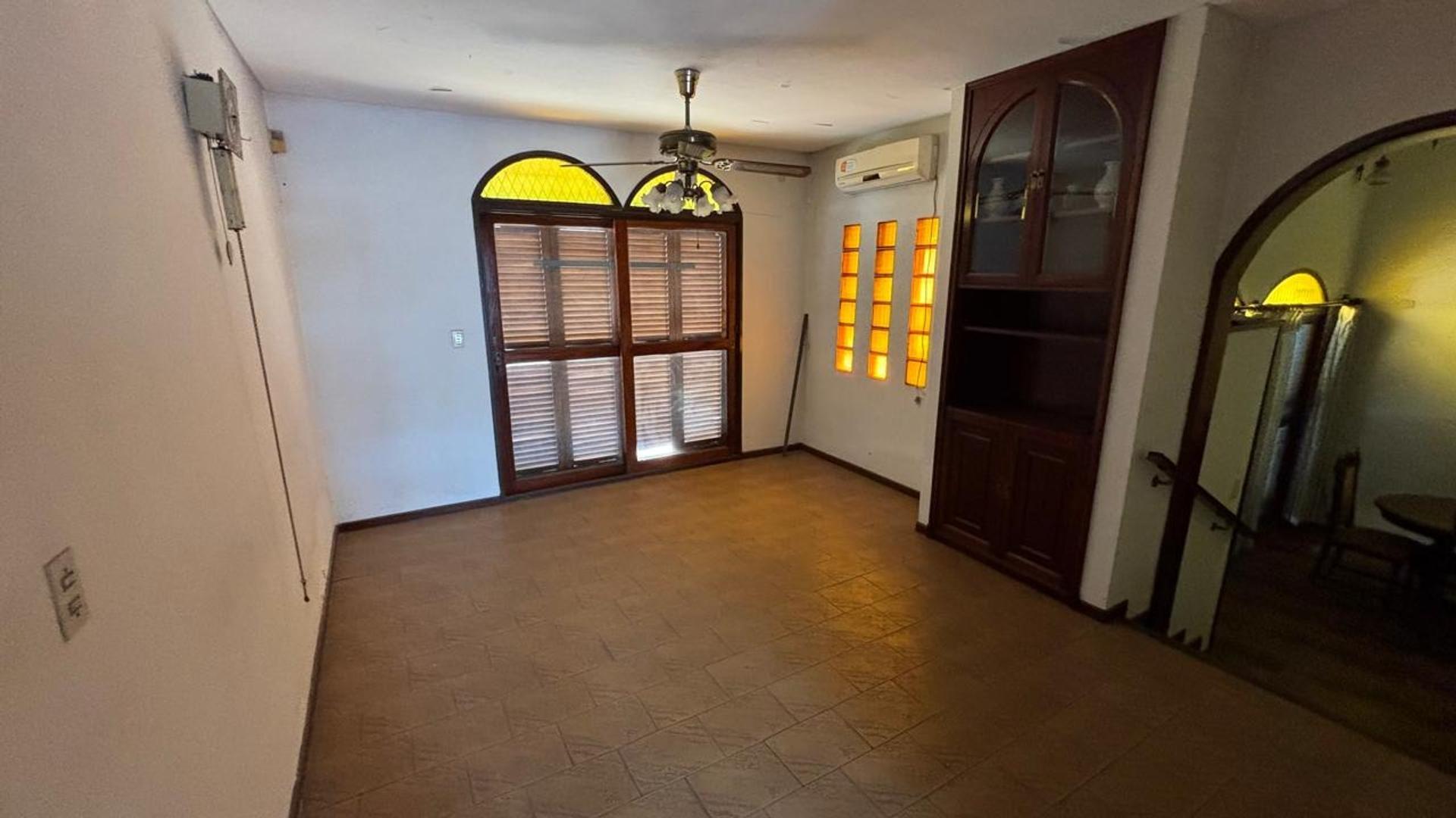 Casa en Venta en Ramos Mejia Sur, USD 180.000