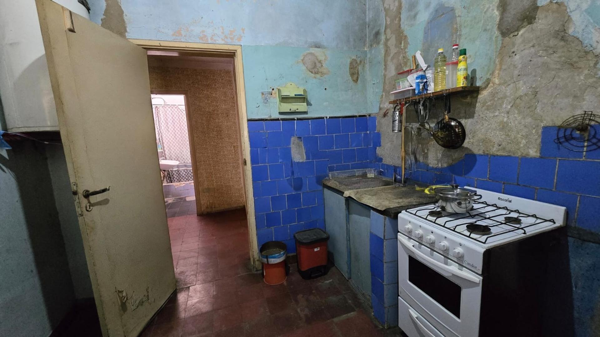 Casa 4 ambientes con 1 baño