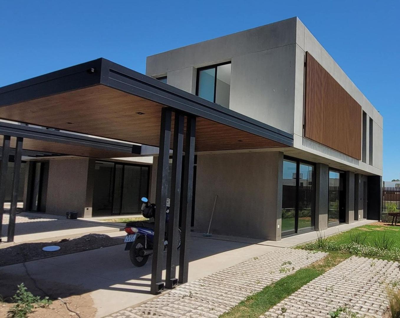 Duplex 3 Dormitorios en Venta Chacras Green  HOY