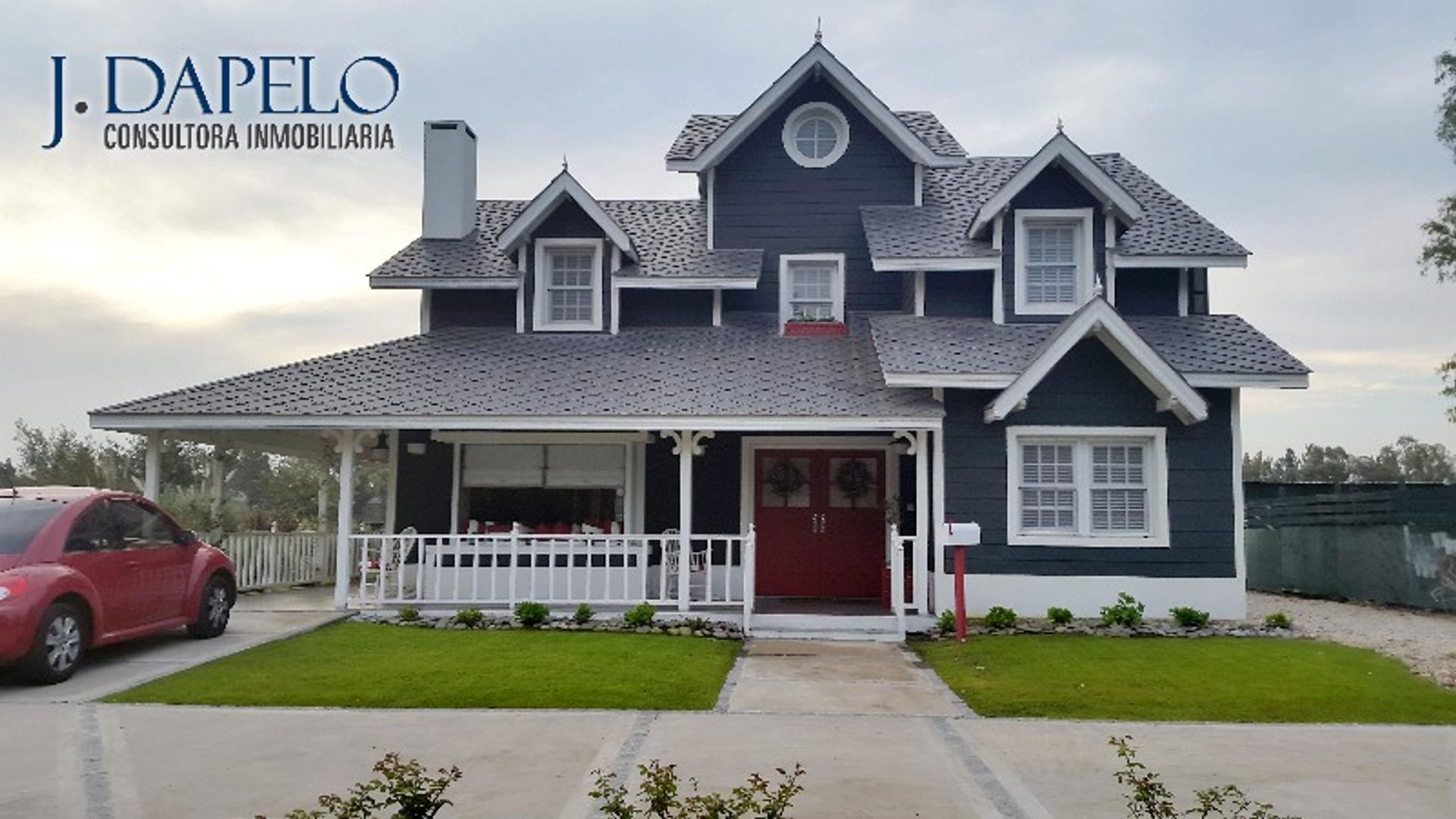 Casa 4 ambientes con 4 baños