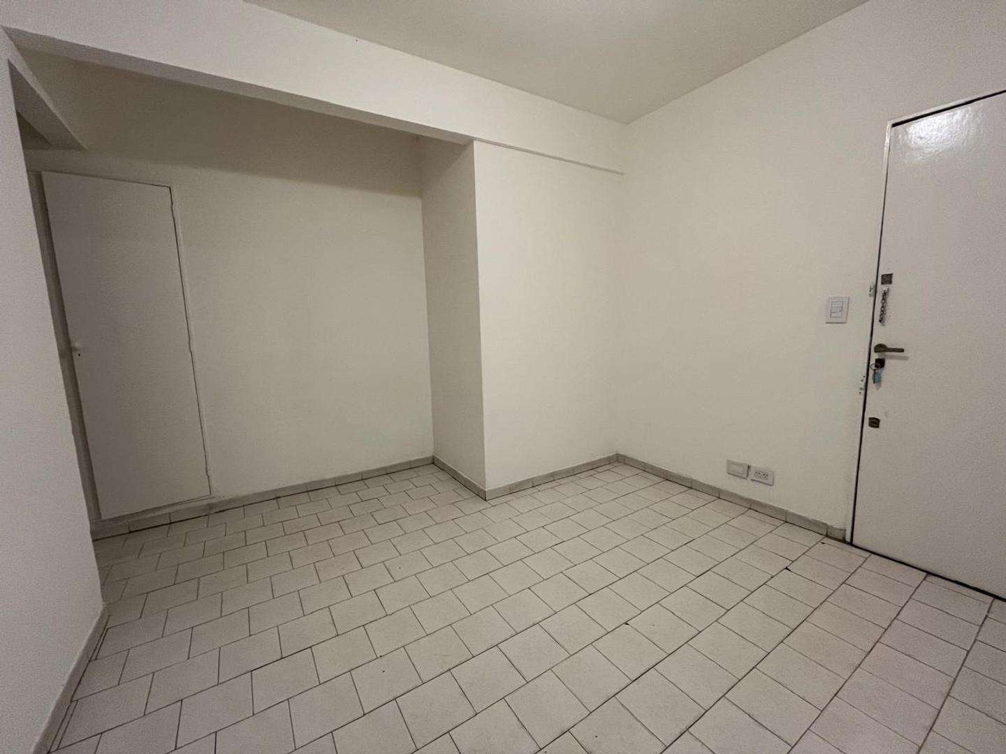 Gral. Lucio Norberto Mansilla 2900, Piso 1