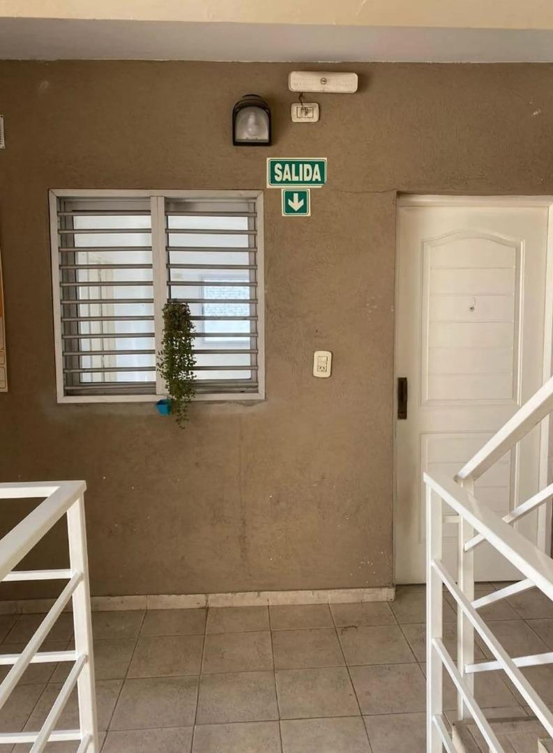 Temple 2739 , Piso 1