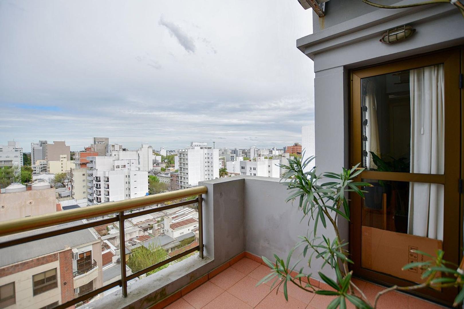 Departamento 4 ambientes con 2 baños