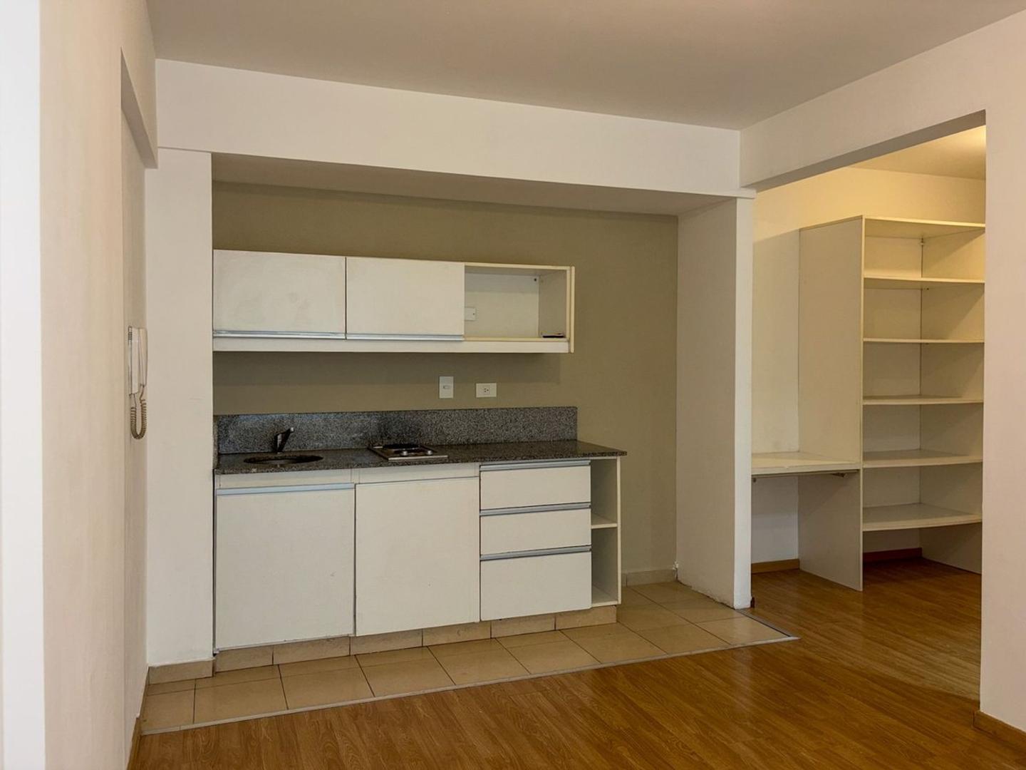 Departamento en Alquiler de Monoambiente