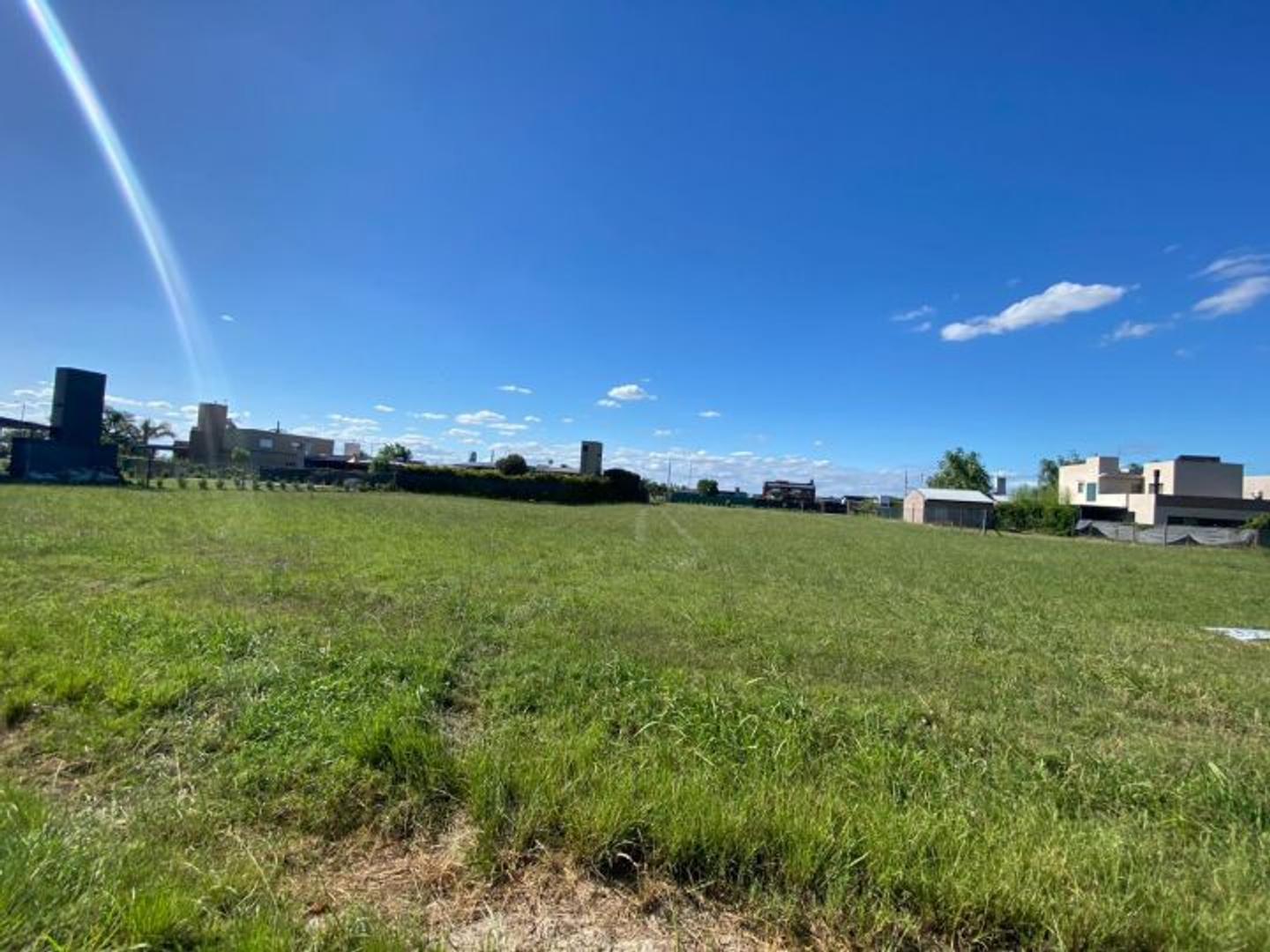 Terreno en Venta en Funes Norte.