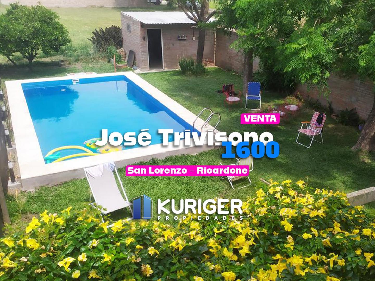 Venta casa de 2 dormitorio con gran pileta en Ricardone.