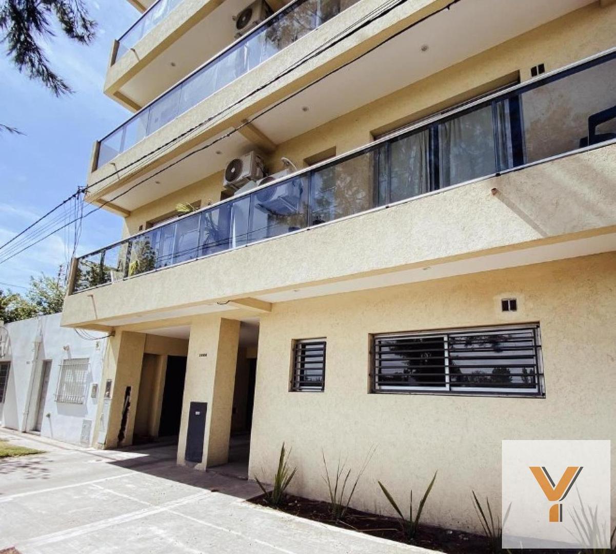 Depto Tipo Casa en Venta de 2 ambientes