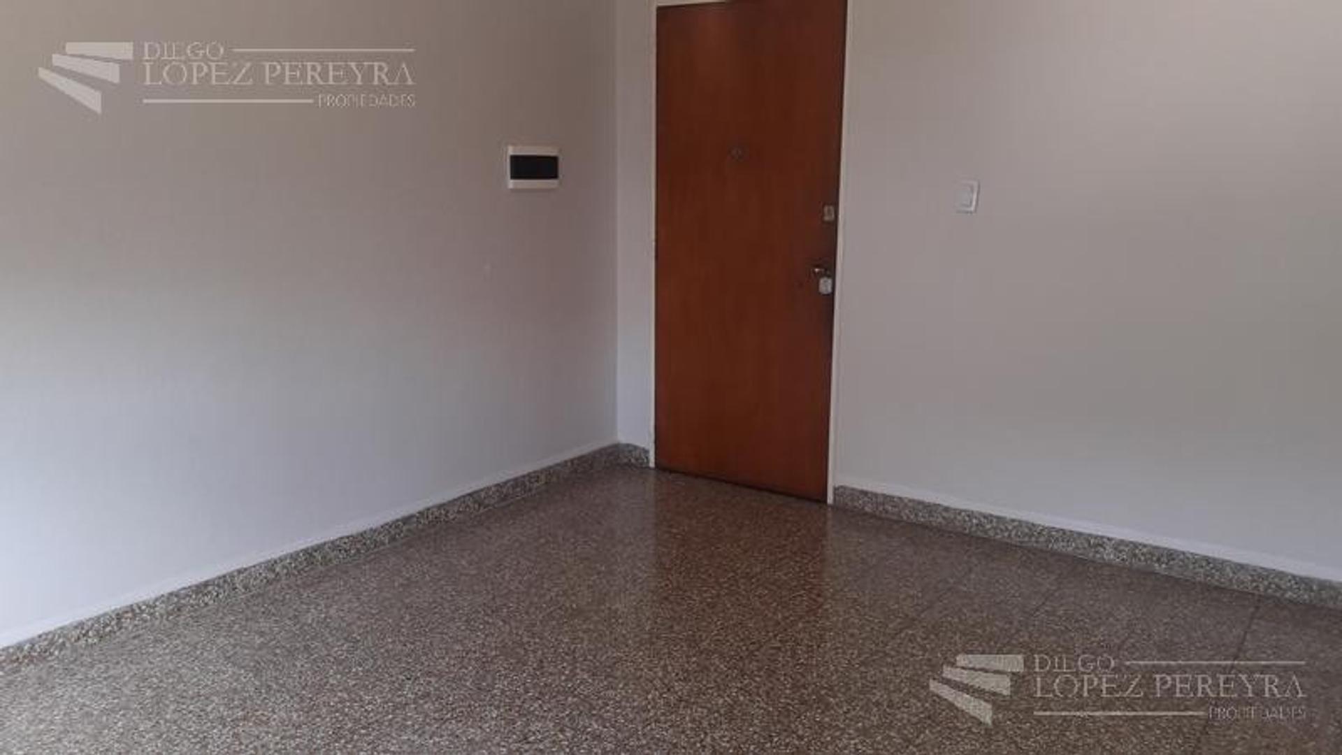 Rastreador Fournier 3131 , Piso 2