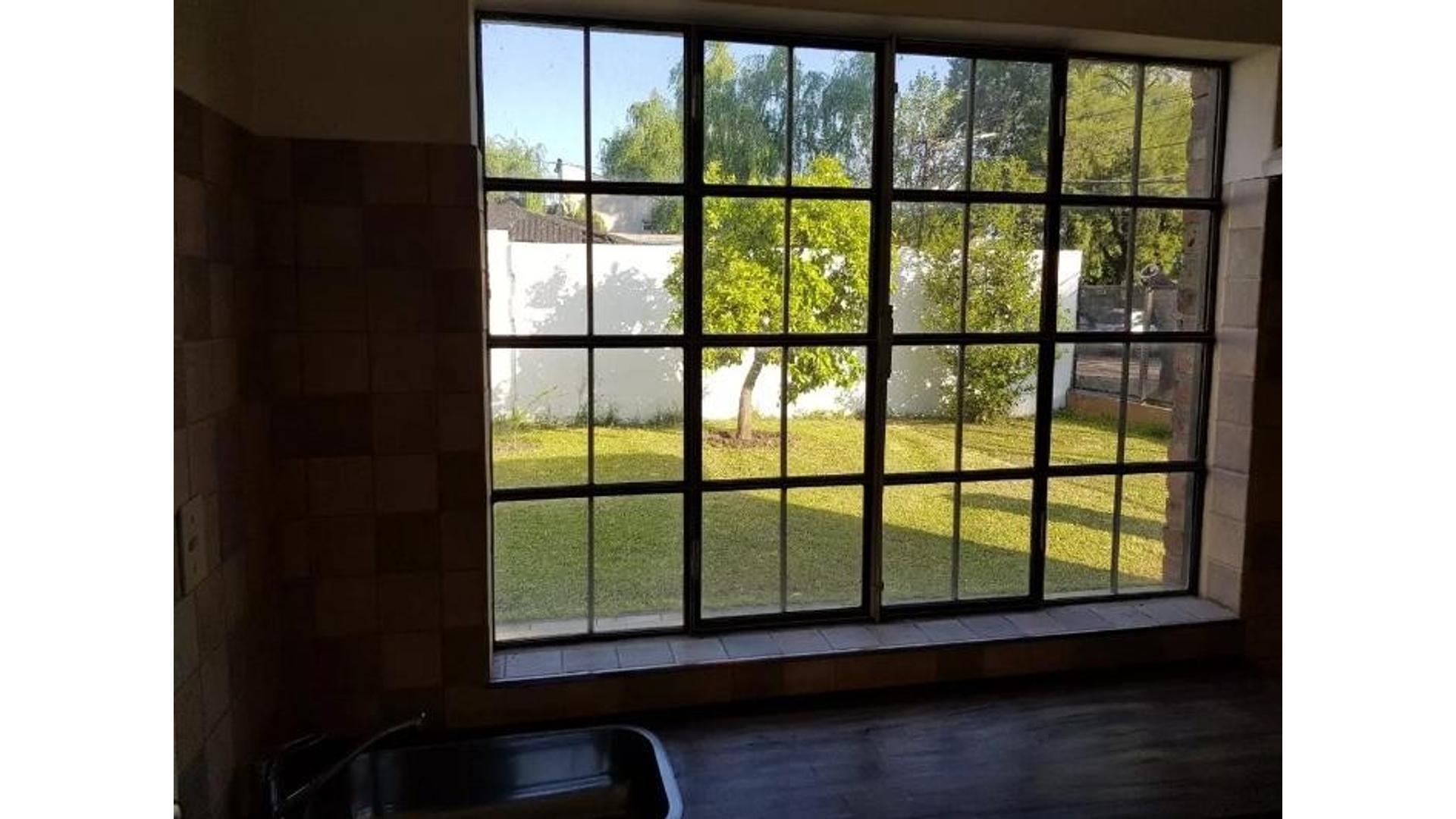 Casa en Venta en Villa Gobernador Udaondo, USD 145.000