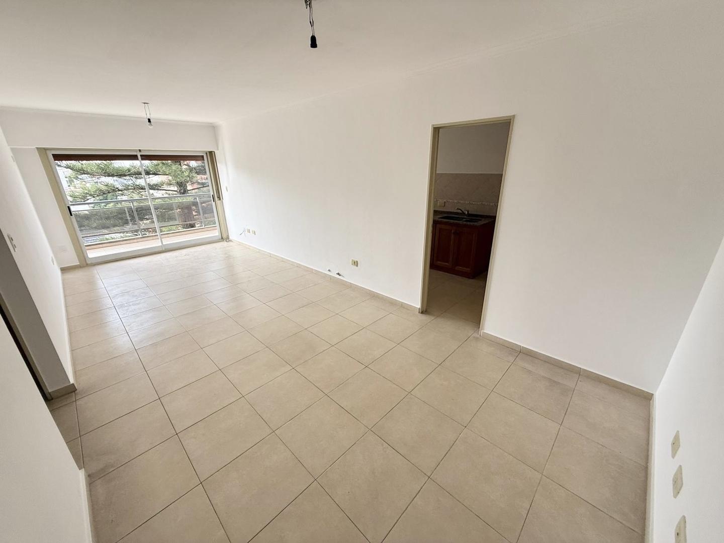 Martín Irigoyen 500, Piso 2