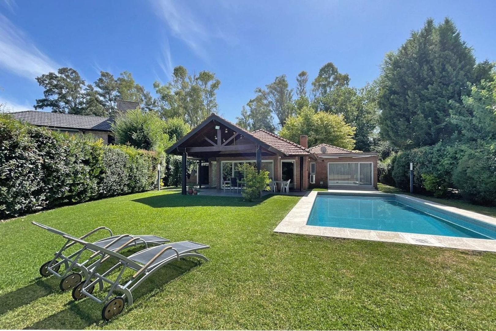 CASA en venta , en Country Club LOS CARDALES.