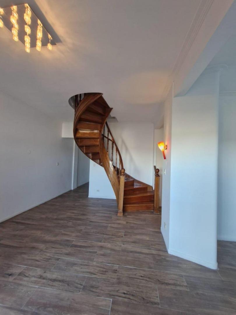 Departamento en Venta de 5 dormitorios