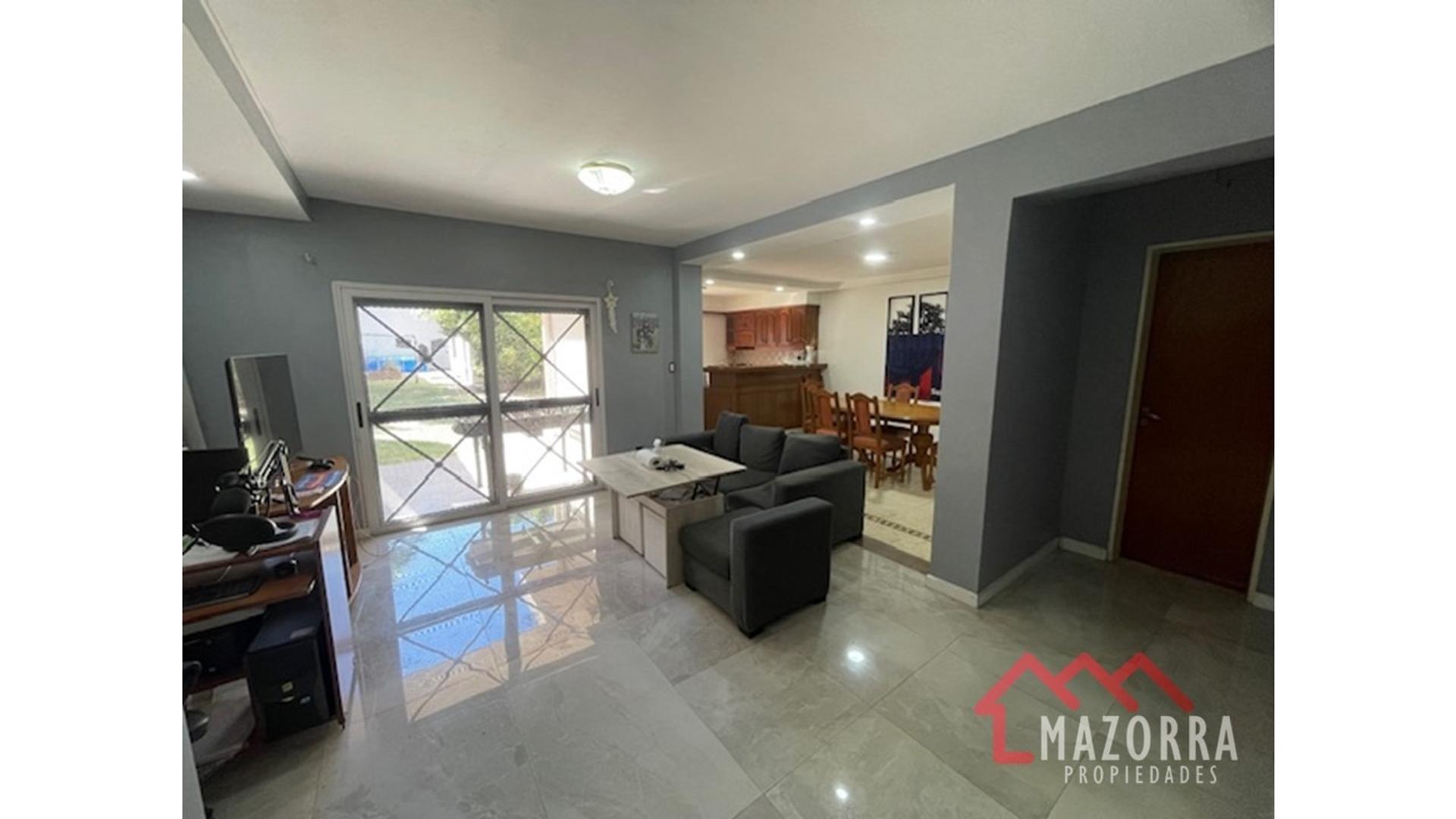 Casa en Venta en Caseros, USD 165.000
