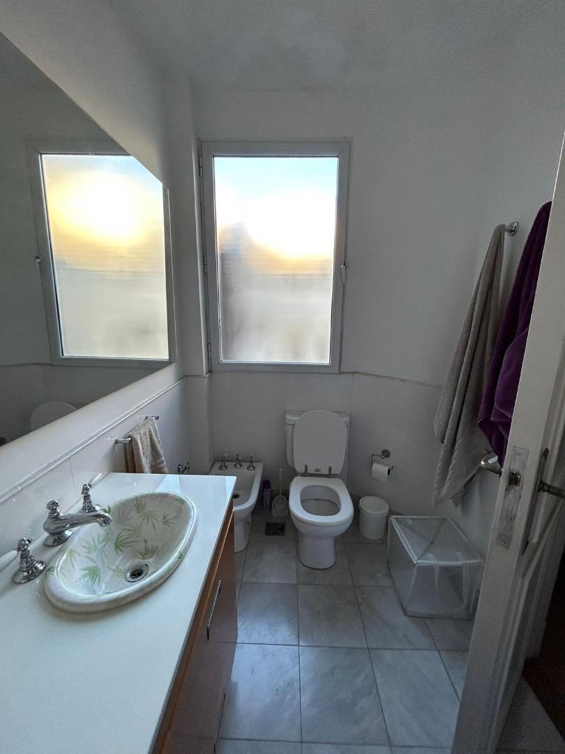 Departamento 2 ambientes con 2 baños