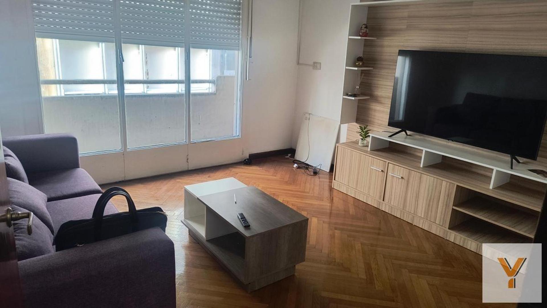 Departamento en alquiler - 2 Dormitorios 2 Baños - Microcentro