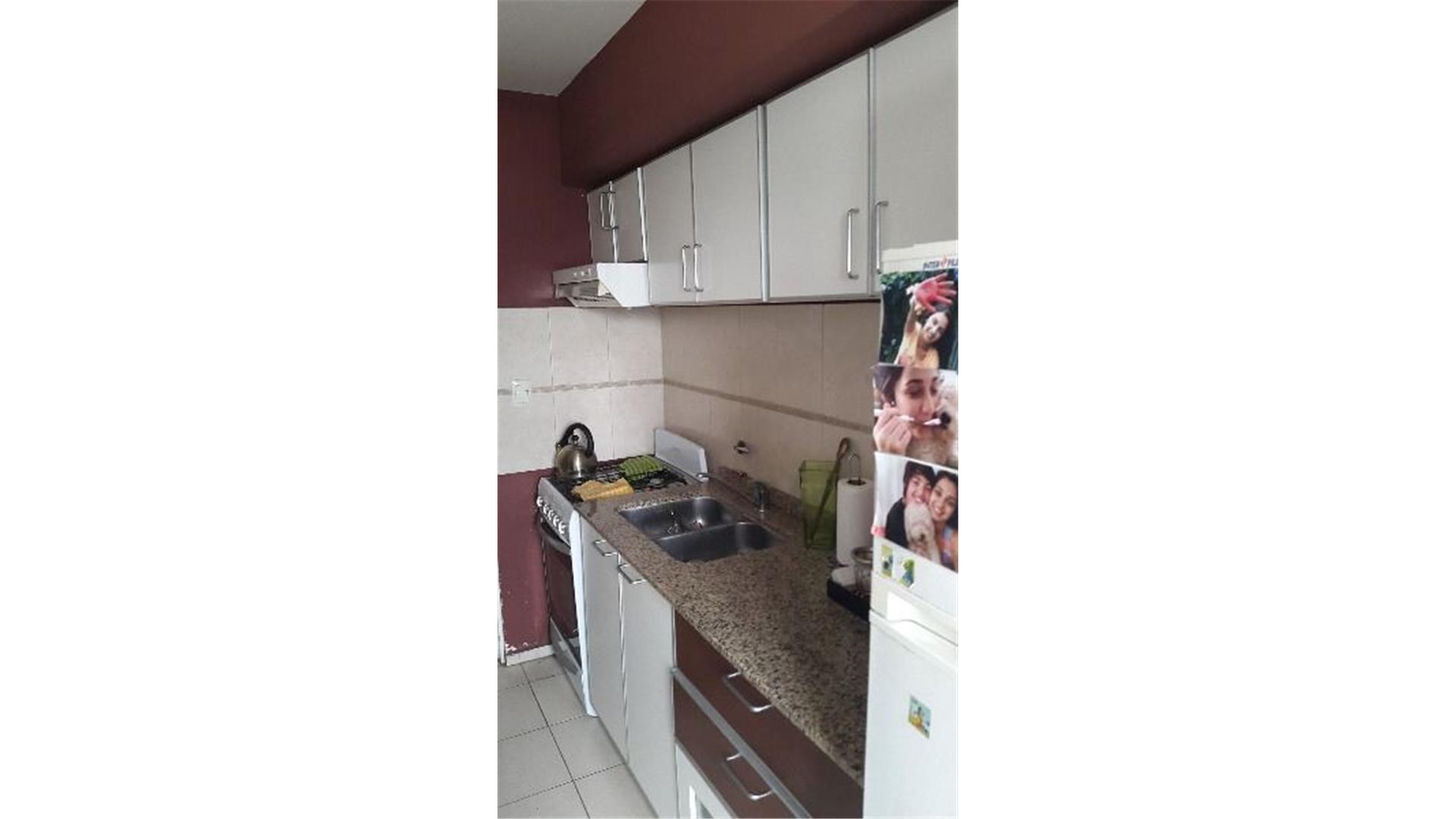 Departamento 3 ambientes con 1 baño