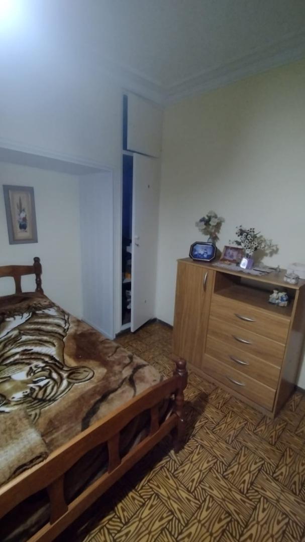 AMPLIA VIVIENDA BIEN UBICADA EN TEMPERLEY