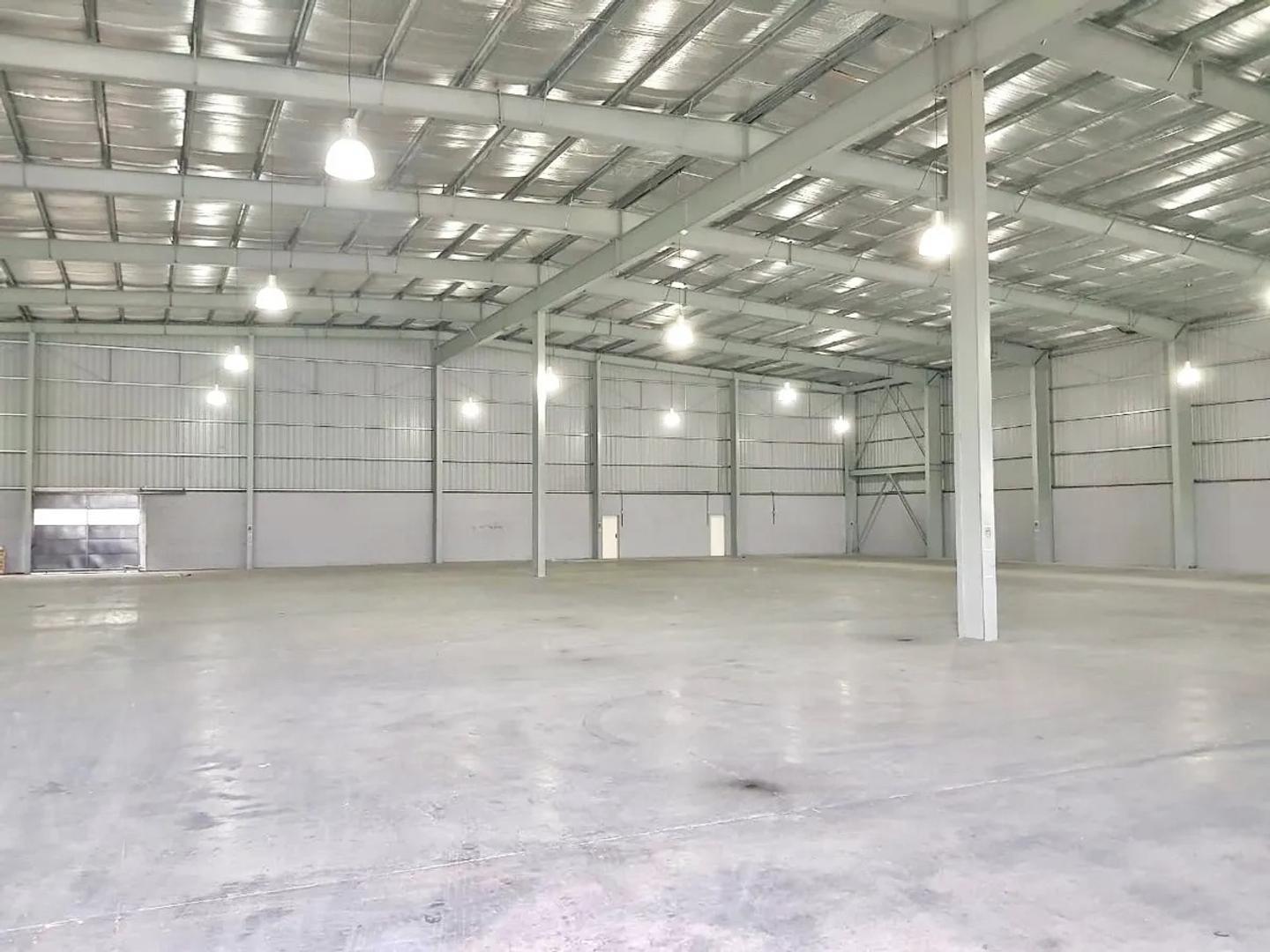 Depósito Industrial En Venta En Cañuelas.