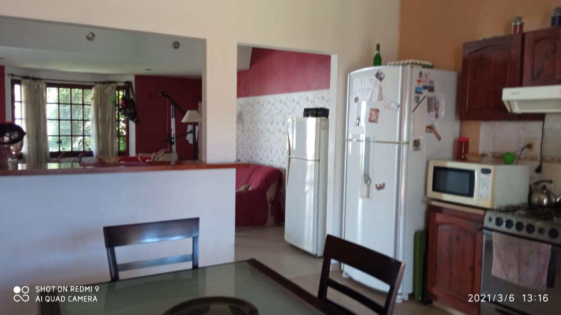 Casa 4 ambientes con 1 baño