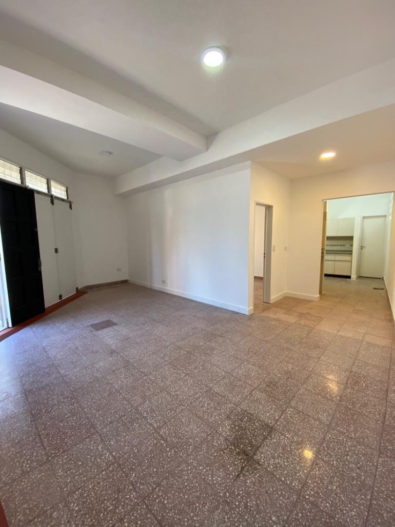 PH 2 AMB AMPLIO CON ENTRADA INDEPENDIENTE