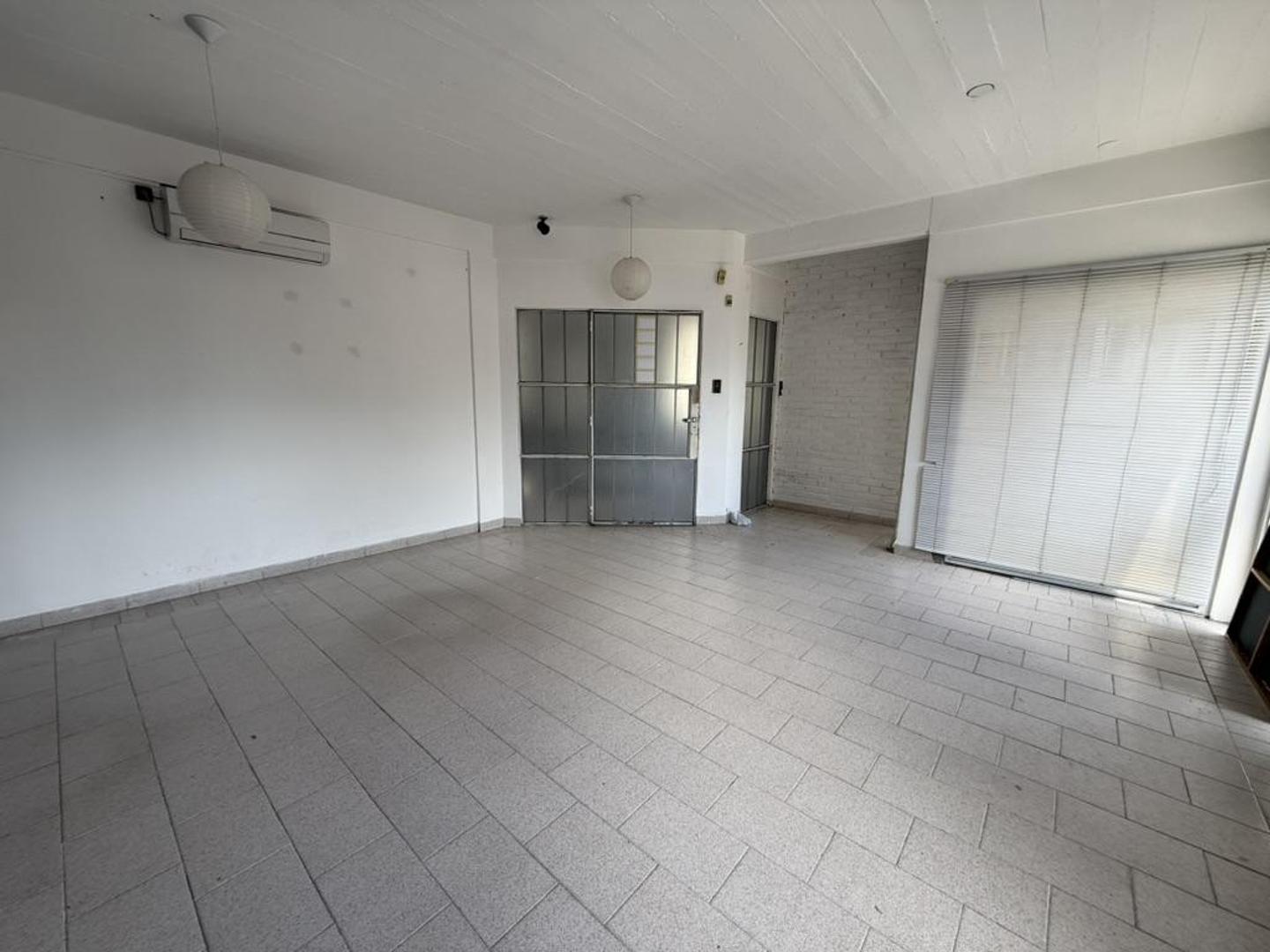 Oficina en Berazategui