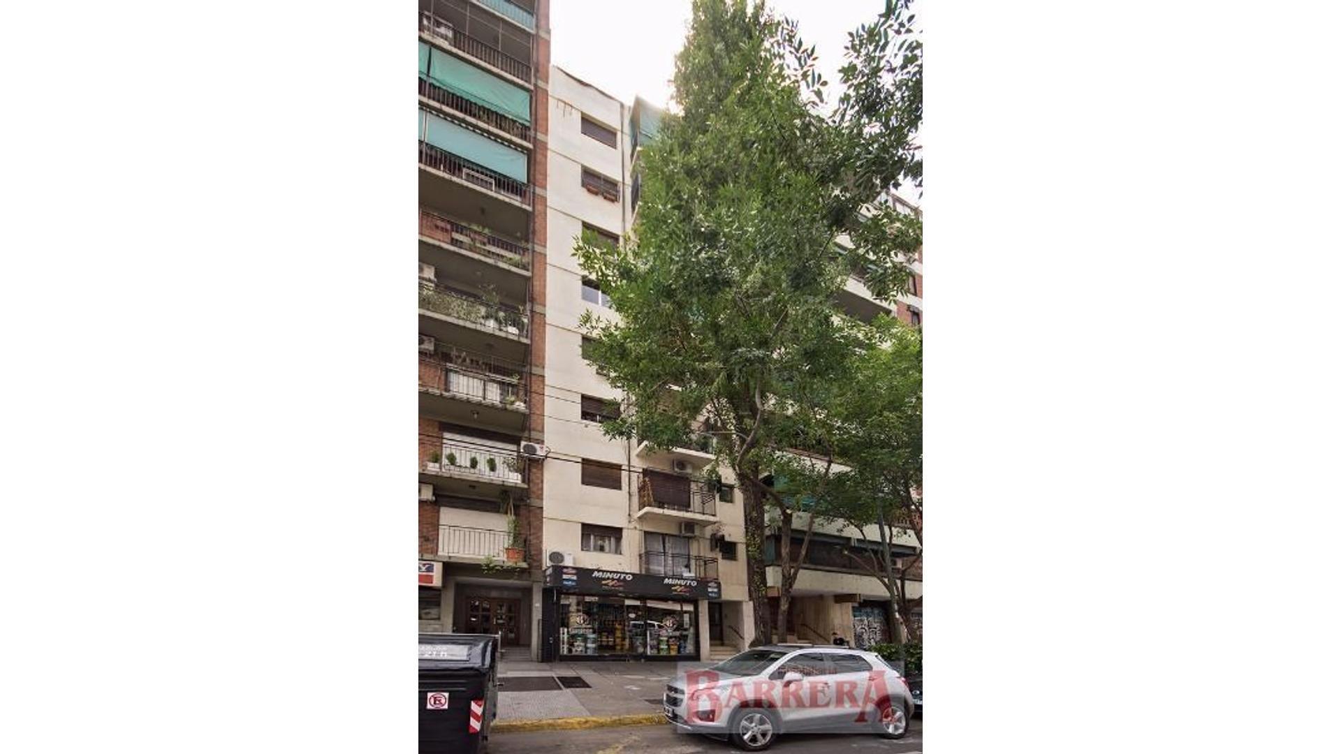 Dos Ambientes en Av. Cramer y Elcano