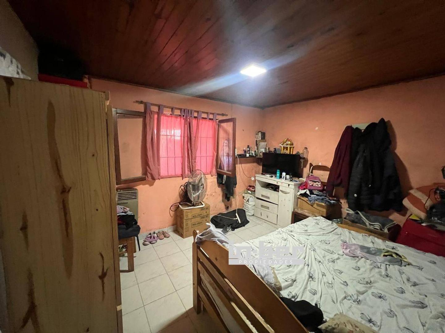 Casa 3 ambientes con 1 baño