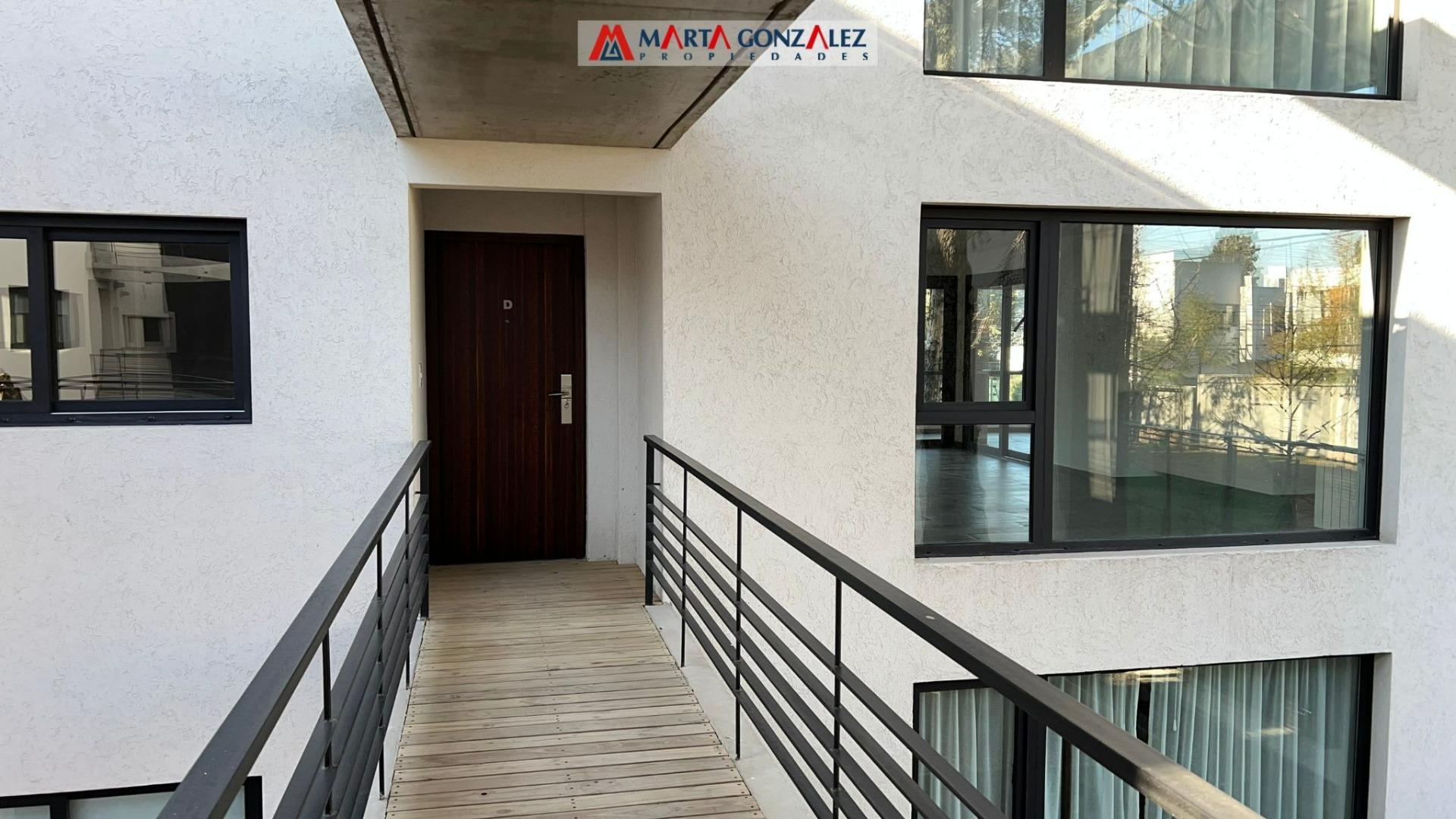 Departamento en Venta con 1 cocheras