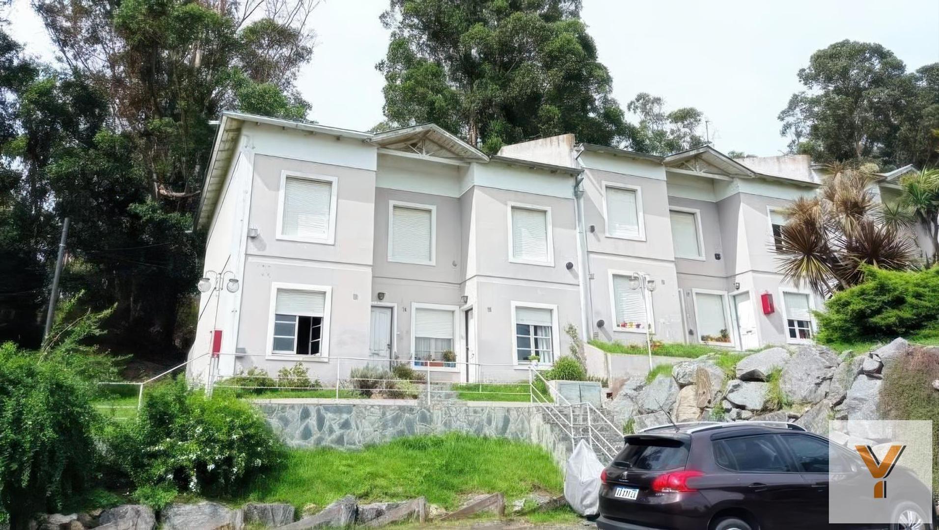 Dúplex en venta en Zona Calvario - 2 Dormitorios 1 Baño - 105Mts2 - complejo lindante de sierras