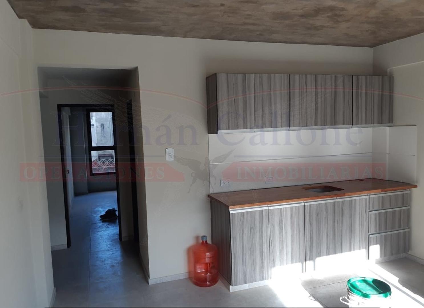 Florencio Varela 2614 , Piso 1