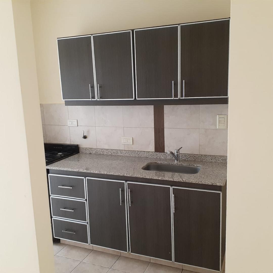 Departamento en Alquiler de Monoambiente