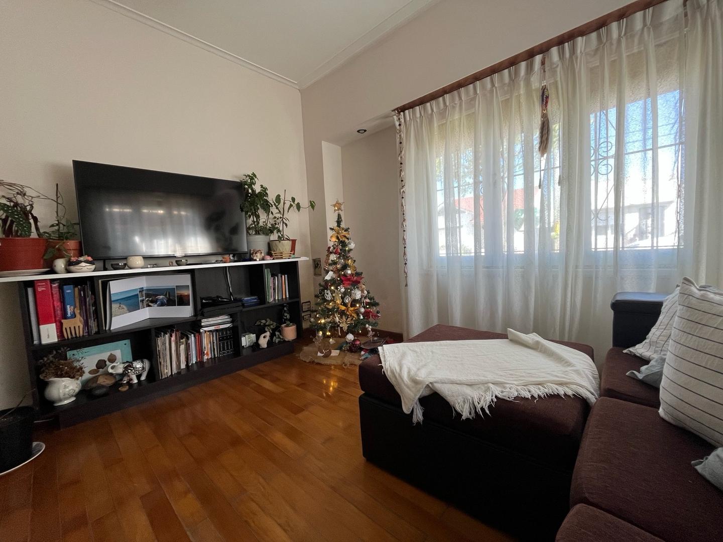 Depto Tipo Casa en Venta de 3 ambientes